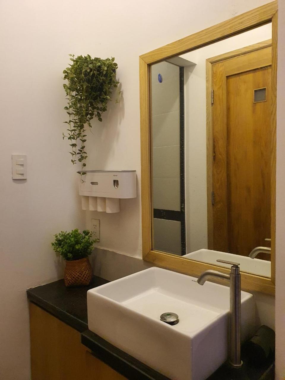 Zvillage Ncc - Modern Townhouse In District 1 Cidade de Ho Chi Minh Exterior foto
